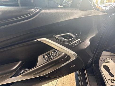 Used 2016 Chevrolet Camaro SS image 20