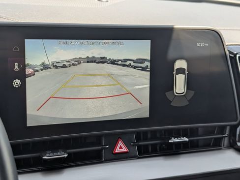 Used 2025 Kia Sportage EX FWD image 20