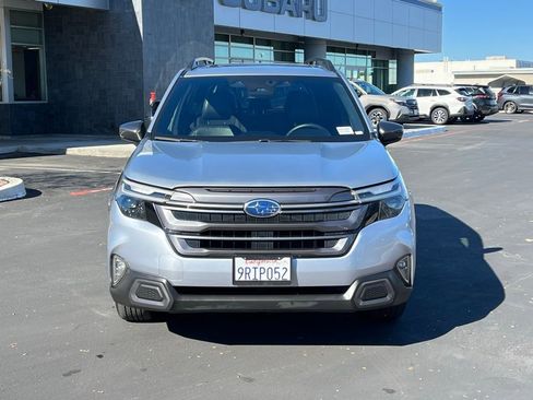 Used 2025 Subaru Forester Limited w/ Popular Package #2 image 4