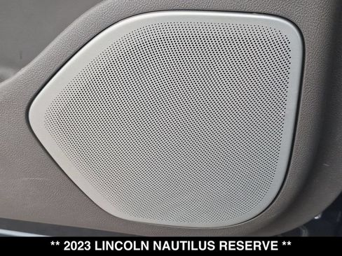 Used 2023 Lincoln Nautilus Reserve w/ Equipment Group 202A AWD/4WD image 25