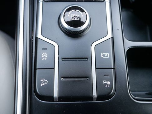 Certified 2022 Kia Sorento S w/ Panoramic Sunroof Package image 31