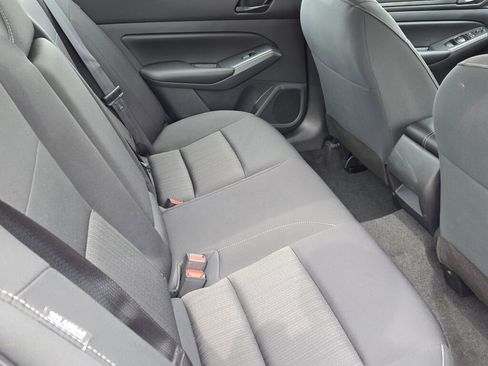 Used 2025 Nissan Altima 2.5 S FWD image 9