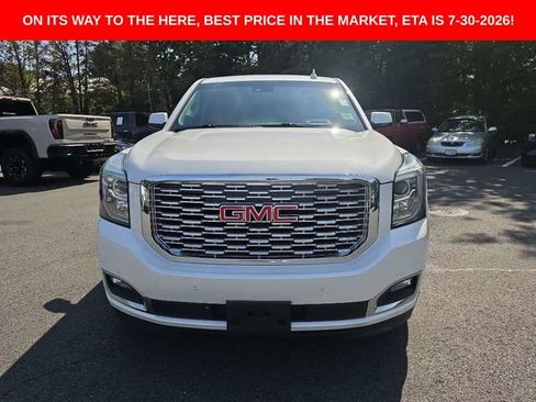 Used 2018 GMC Yukon XL Denali w/ Denali Ultimate Package AWD/4WD image 5
