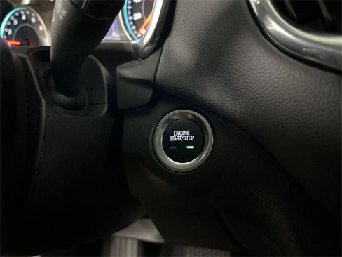 Used 2022 Chevrolet Equinox LT image 16