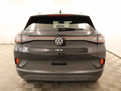 Used 2023 Volkswagen ID.4 Pro S image 5