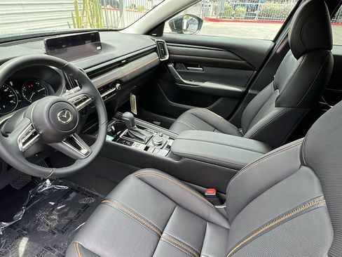 New 2025 MAZDA CX-50 AWD 2.5 Hybrid w/ Weather Package image 17