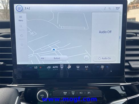 Used 2023 Ford Transit 350 XLT image 7