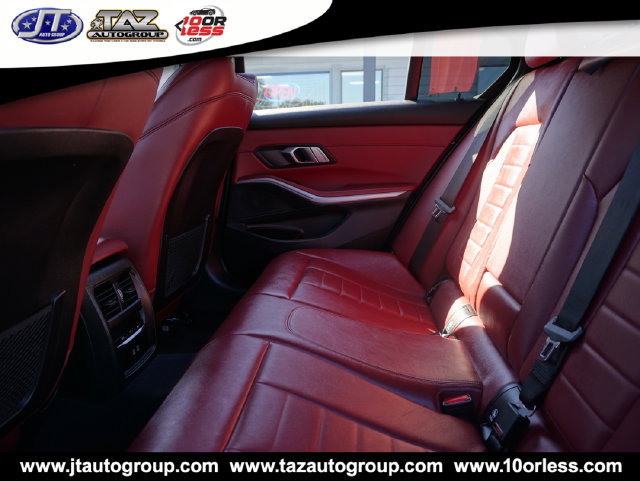 Used 2023 BMW M340i RWD image 17