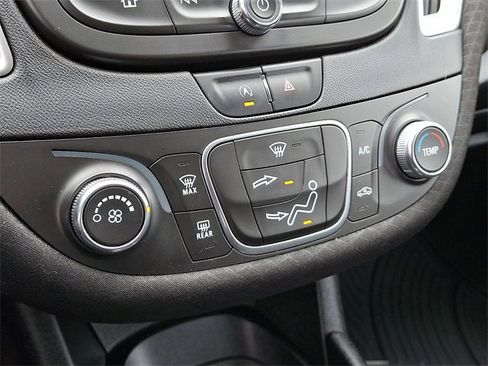 Used 2020 Chevrolet Malibu LS w/ LPO, Convenience Package 1 image 18