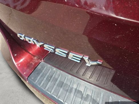 Used 2018 Honda Odyssey EX-L image 18