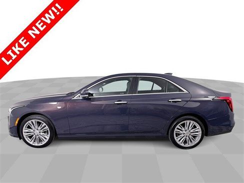 Used 2025 Cadillac CT4 Premium Luxury image 5