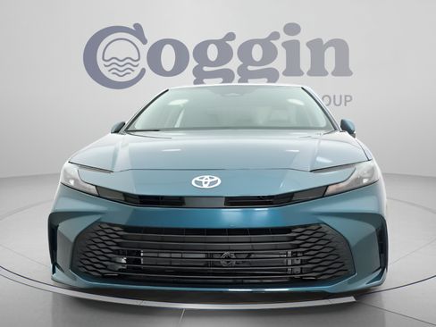 Certified 2026 Toyota Camry LE w/ Convenience Package FWD image 29