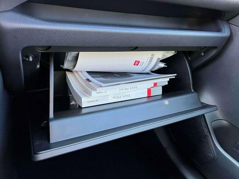 Used 2023 Toyota RAV4 SE w/ Weather & Moonroof Package image 41