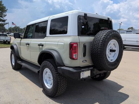 New 2026 Ford Bronco Heritage Edition AWD/4WD image 6