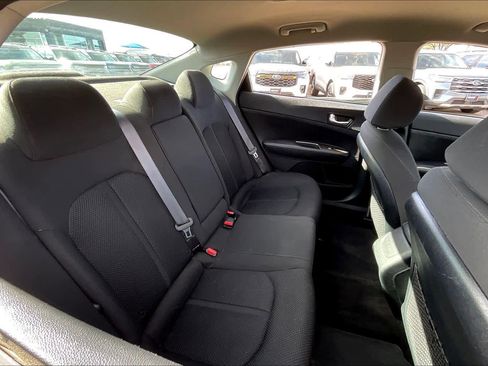 Used 2020 Kia Optima LX image 19