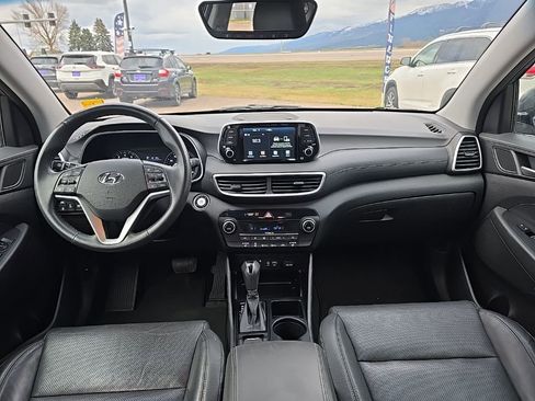 Used 2019 Hyundai Tucson Limited image 18