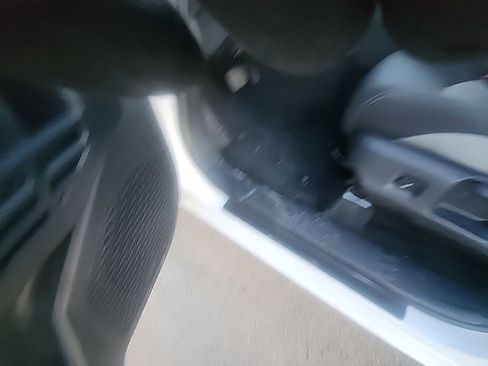 Used 2025 Toyota Tacoma TRD Off-Road image 30