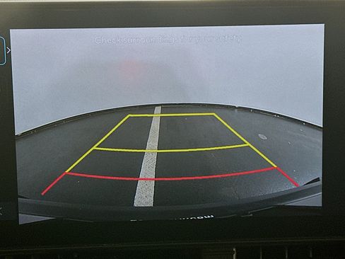 Used 2025 Hyundai Kona SEL FWD image 23