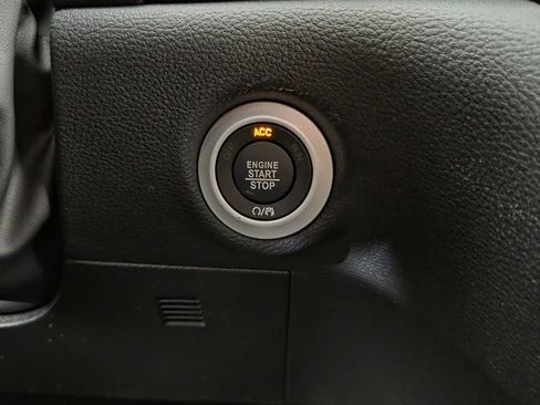 New 2026 Chrysler Pacifica Select image 21