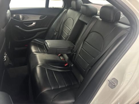 Used 2017 Mercedes-Benz C 300 4MATIC Sedan image 14