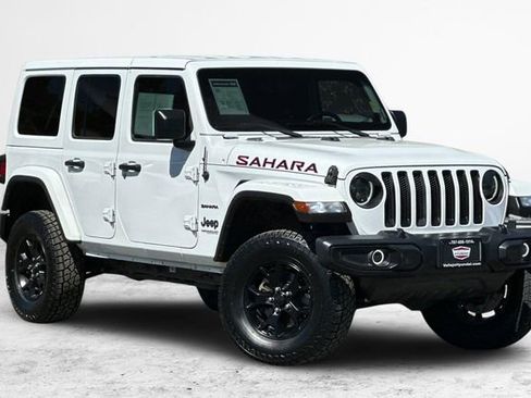 Used 2021 Jeep Wrangler Unlimited Sahara image 2