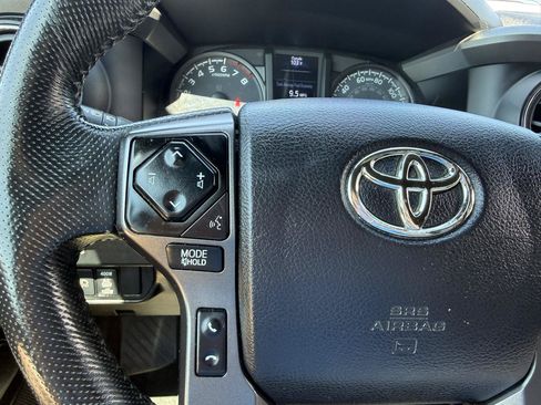 Used 2021 Toyota Tacoma TRD Off-Road RWD image 16