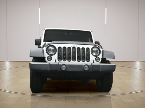 Used 2018 Jeep Wrangler Sport AWD/4WD image 17