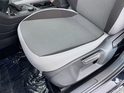 Used 2024 Volkswagen Taos S image 19