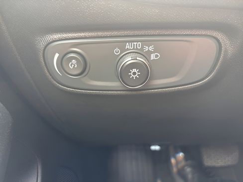 Certified 2022 Chevrolet Equinox LT AWD/4WD image 27