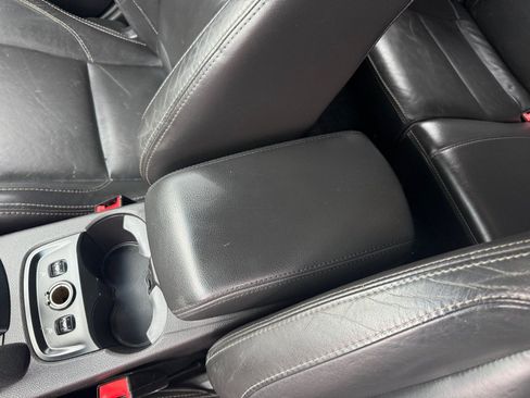 Used 2014 Ford Focus ST w/ Equipment Group 202A FWD image 32