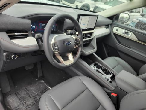 New 2026 Ford Explorer Active w/ Active Comfort Package RWD image 17