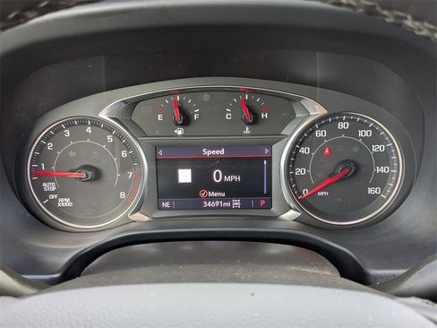 Certified 2023 GMC Acadia SLT w/ Preferred Package image 40