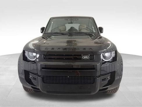 New 2026 Land Rover Defender 110 X-Dynamic SE AWD/4WD image 2