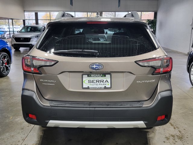 Used 2024 Subaru Outback Limited AWD/4WD image 6