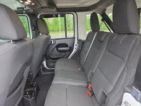 Used 2019 Jeep Wrangler Unlimited Sport S AWD/4WD image 26