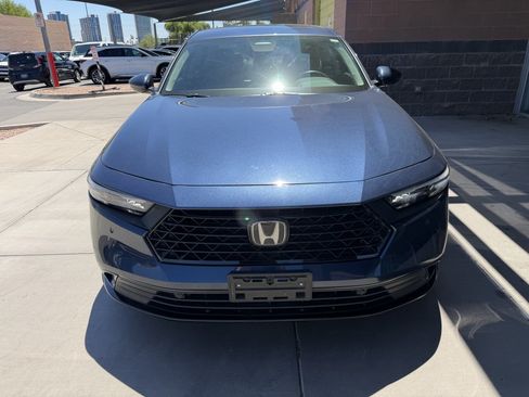 Used 2023 Honda Accord EX-L image 10