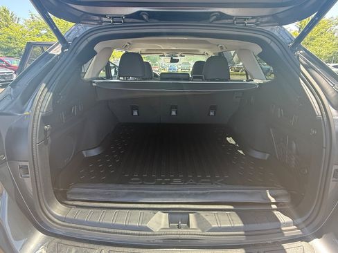 Certified 2025 Subaru Outback Onyx Edition XT image 12