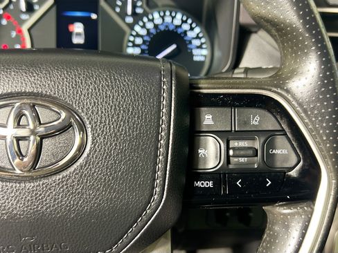 Used 2023 Toyota Tundra SR5 w/ SR5 Convenience Package AWD/4WD image 19