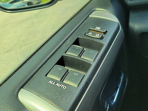 Used 2020 Toyota 4Runner Limited AWD/4WD image 14
