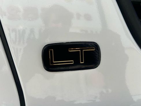 Used 2005 Chevrolet Tahoe LT w/ LT Preferred Equipment Group AWD/4WD image 28