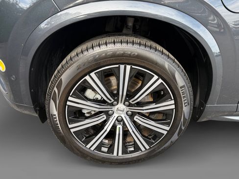 Used 2022 Volvo XC90 T8 Inscription w/ Advanced Package AWD/4WD image 9