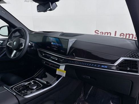 New 2026 BMW X5 xDrive50e w/ M Sport Package image 31