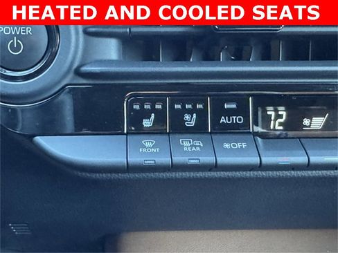 Certified 2025 Toyota Crown Signia image 12