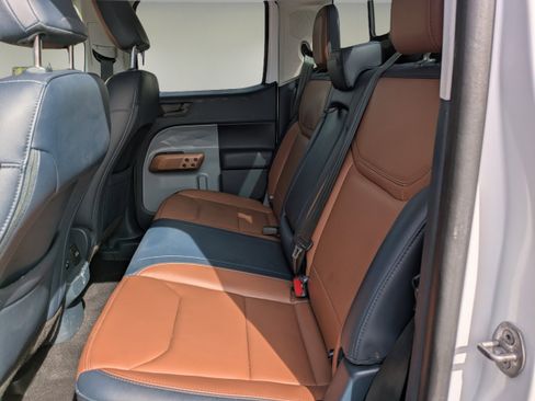 Used 2023 Ford Maverick Lariat w/ Lariat Luxury Package FWD image 13