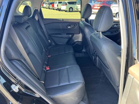 Certified 2023 Nissan Rogue SV w/ SV Premium B Package image 16