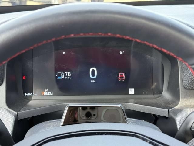 Used 2025 Ford Explorer ST AWD/4WD image 17