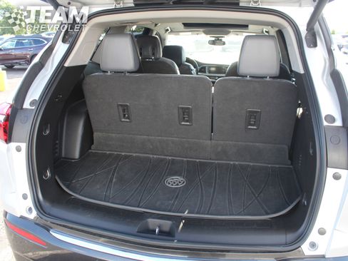 Used 2018 Buick Enclave Premium w/ Experience Buick Package AWD/4WD image 33
