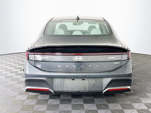 New 2026 Hyundai Sonata Blue FWD image 6