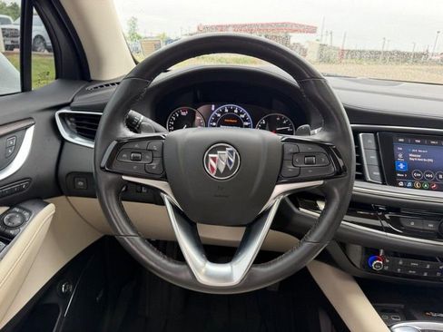 Used 2022 Buick Enclave Avenir w/ Avenir Technology Package AWD/4WD image 13