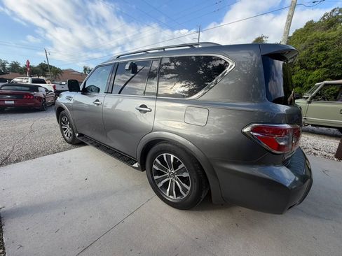 Used 2020 Nissan Armada SL w/ Premium Package image 5